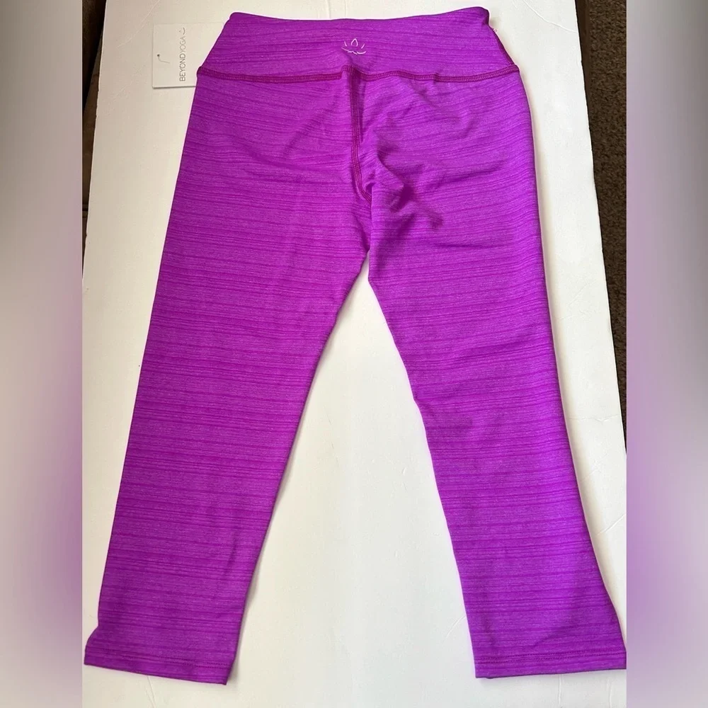 Beyond Yoga nwt beyond